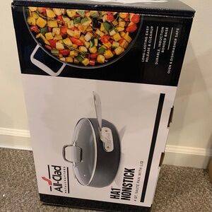Brand new All clad Ha1 nonstick 4qt sauté pan